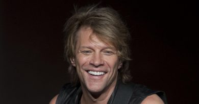Bon Jovi – Bed Of Roses  Con Subtitulos