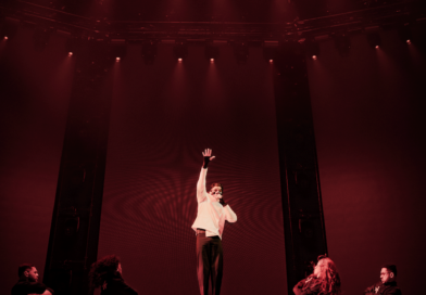 Álvaro Díaz inicia su ambiciosa gira “Omakase” en Chile con un soul out en el Movistar Arena Álvaro Díaz inicia su ambiciosa gira “Omakase” en Chile con un soul out en el Movistar Arena