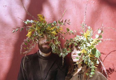 Camila Bañados y Javier Barría se encuentran en ‘Ni el bosque será’